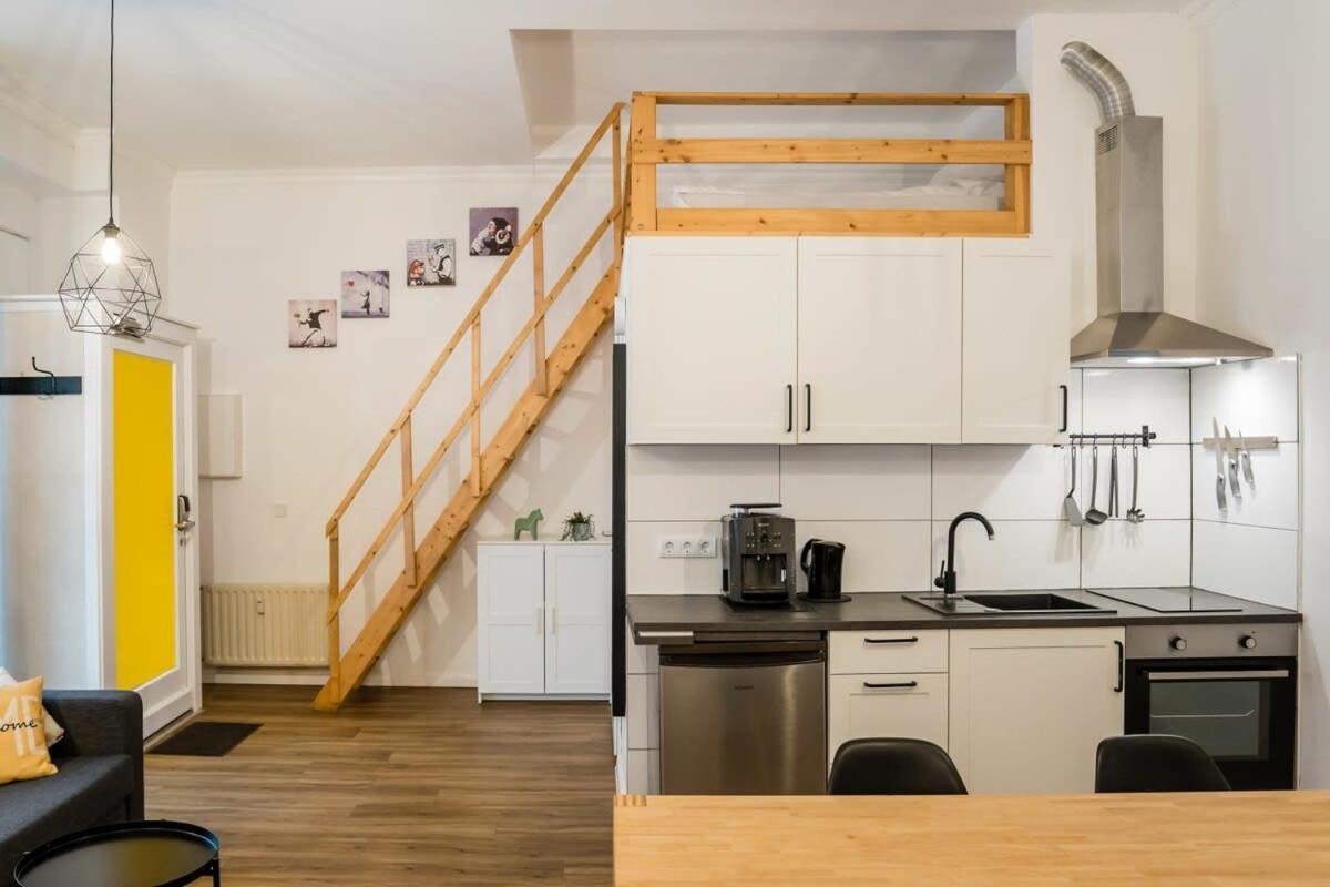 Stylish Loft Close To Boxhagener Platz Berlino